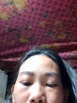 gio-thu online show from February 2026 05:36:01 PM