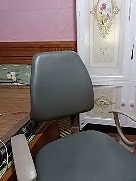 Jonaa99 online show from April 2026 04:45:01 PM