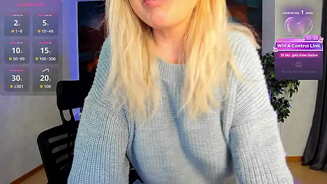 Snapshot of scent__of_woman chatting on February 2026 01:48:02 AM scent of woman online show from February 2026 01:48:02 AM