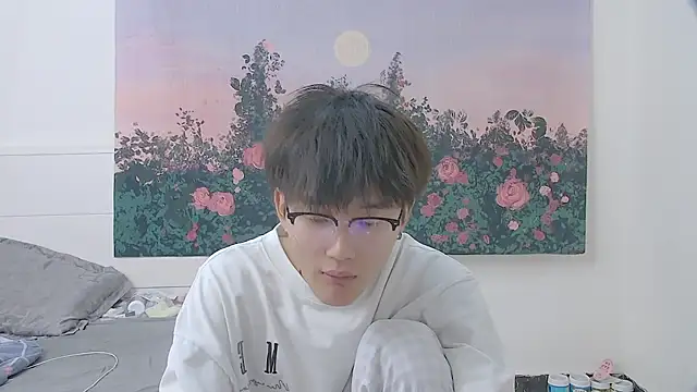 Snapshot of KK-cuteboy chatting on June 2026 12:20:01 PM KK-cuteboy online show from June 2026 12:20:01 PM