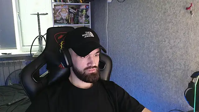 Nik Namee online show from November 2025 11:42:02 AM