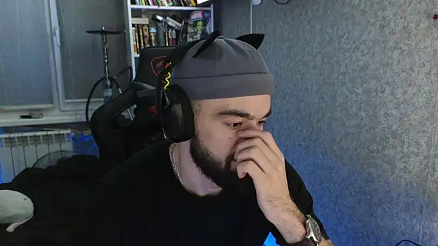 Nik Namee online show from November 2025 05:20:01 AM