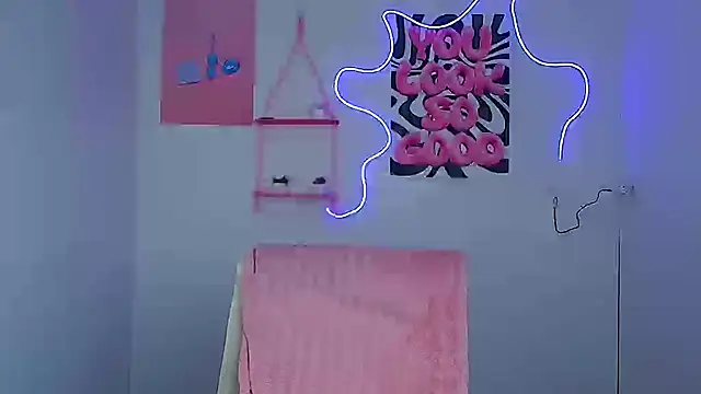 Rosie Rosee online show from February 2026 07:45:02 AM