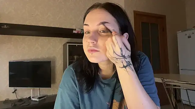 Snapshot of VelvetNote chatting on November 2025 01:24:01 PM VelvetNote online show from November 2025 01:24:01 PM