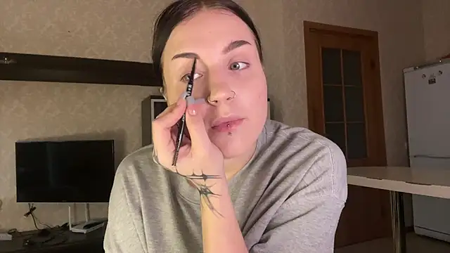 Snapshot of VelvetNote chatting on November 2025 01:11:02 PM VelvetNote online show from November 2025 01:11:02 PM