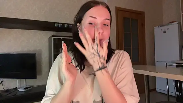 Snapshot of VelvetNote chatting on November 2025 12:27:02 PM VelvetNote online show from November 2025 12:27:02 PM