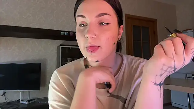 Snapshot of VelvetNote chatting on November 2025 12:17:01 PM VelvetNote online show from November 2025 12:17:01 PM