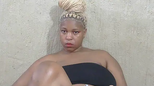 ZuriVixen online show from October 2025 04:24:02 AM