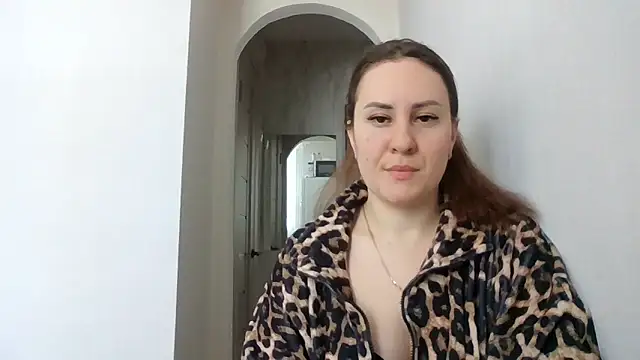 Snapshot of MeadowEyes chatting on February 2026 12:01:01 PM MeadowEyes online show from February 2026 12:01:01 PM