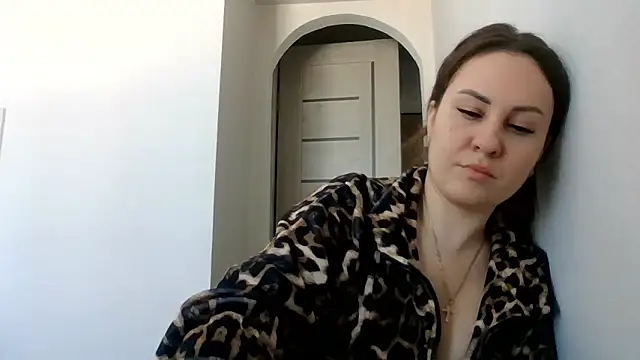 Snapshot of MeadowEyes chatting on February 2026 09:16:01 AM MeadowEyes online show from February 2026 09:16:01 AM