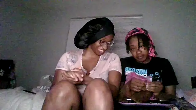 dezzidavill online show from February 2026 03:07:02 AM