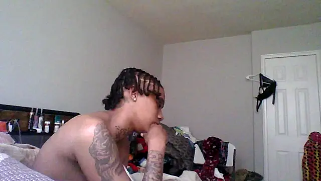 dezzidavill online show from March 2026 01:13:02 PM