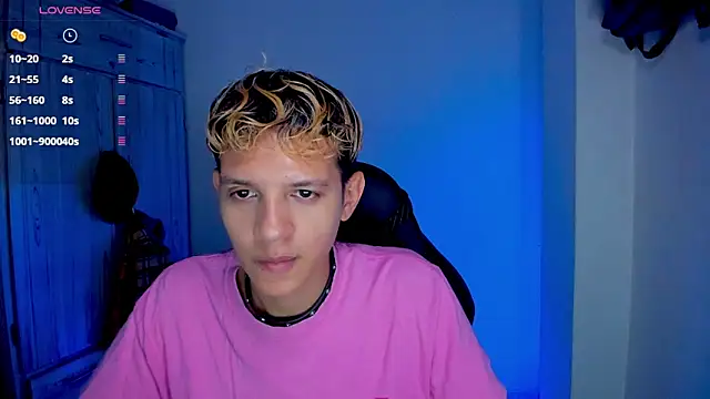 tylernova online show from March 2026 03:44:01 AM