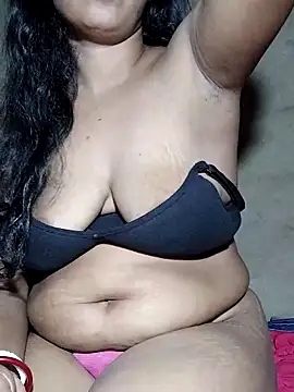 Snapshot of S-Zara chatting on October 2025 07:45:02 PM S-Zara online show from October 2025 07:45:02 PM