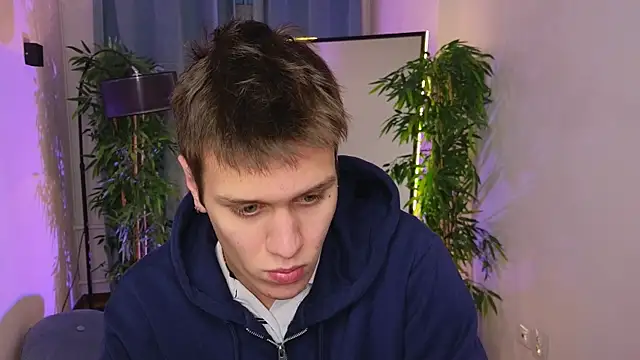 hun1er steele online show from October 2025 02:24:02 PM