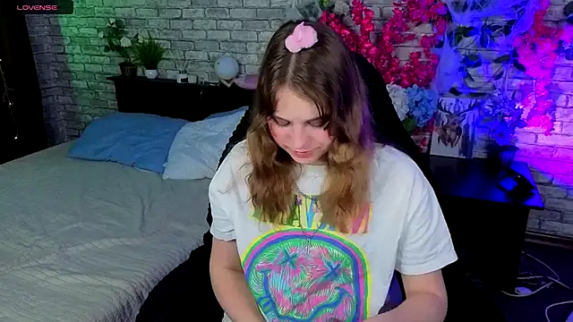 Snapshot of Ame_Chan chatting on November 2025 01:13:02 PM Ame Chan online show from November 2025 01:13:02 PM