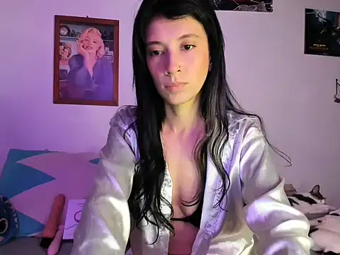 Adeline444 online show from October 2025 12:02:01 AM
