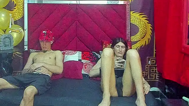 Pride couple online show from January 2026 11:19:01 PM