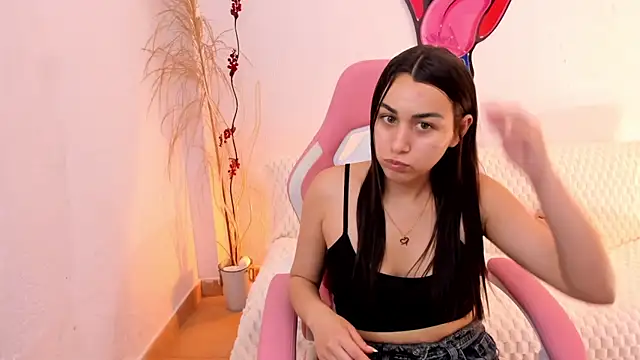 EmmaMyers1 online show from February 2026 09:07:01 PM