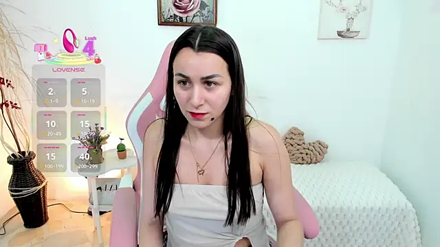 EmmaMyers1 online show from July 2026 11:44:01 PM