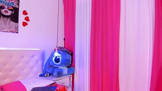 Nara Pink online show from February 2026 06:57:01 PM