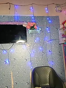 Sweet-Maddlina online show from April 2026 11:57:02 PM