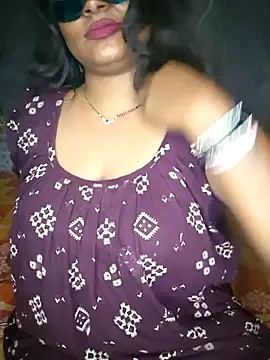 Sweet-Maddlina online show from July 2026 07:06:02 AM