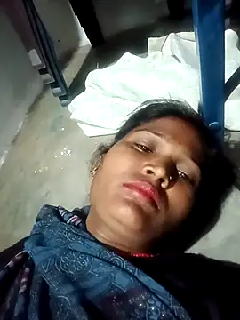 Hot hat online show from October 2025 09:06:01 PM