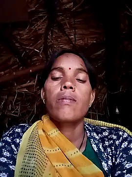 Cutsedi3 online show from October 2025 10:52:02 AM