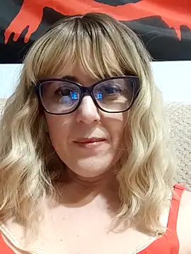 Amelialove42 online show from March 2026 06:22:02 PM