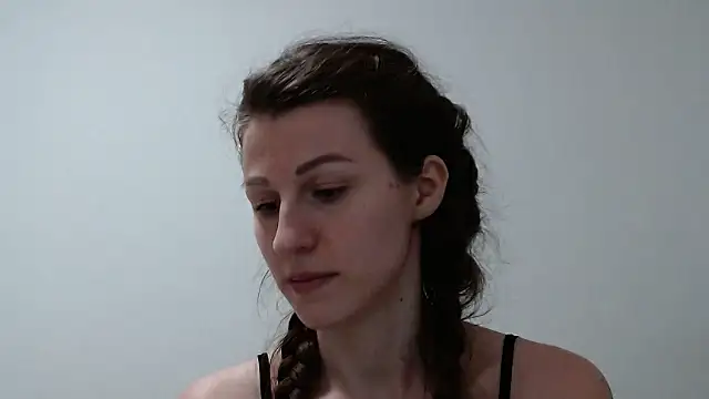 Waliryn online show from February 2026 09:00:02 PM