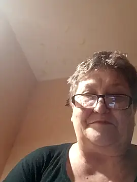 Katherine735 online show from November 2025 07:52:02 PM