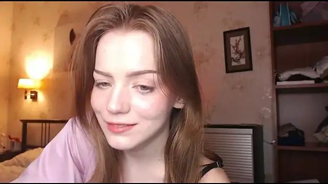 Olivia Mensy online show from October 2025 09:42:01 AM