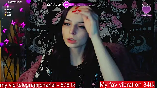 ArianaLight online show from October 2025 07:08:01 PM