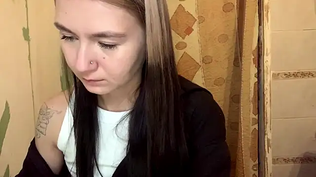 Snapshot of ArianeBhayani chatting on October 2025 09:26:02 PM ArianeBhayani online show from October 2025 09:26:02 PM