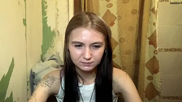 Snapshot of ArianeBhayani chatting on October 2025 10:33:01 PM ArianeBhayani online show from October 2025 10:33:01 PM