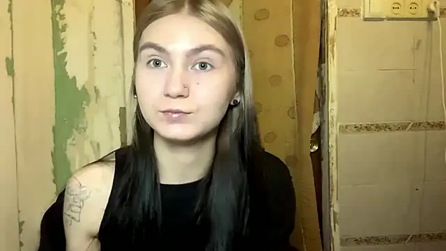 Snapshot of ArianeBhayani chatting on November 2025 09:04:01 PM ArianeBhayani online show from November 2025 09:04:01 PM