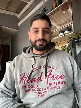 Sedutor69- online show from November 2025 05:57:01 PM