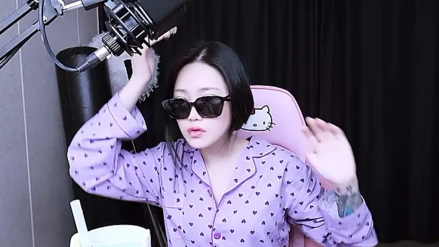 MISA 02 online show from November 2025 02:39:02 PM