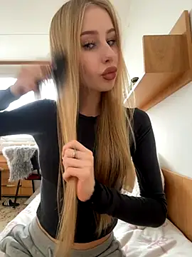 Snapshot of JudithCarly chatting on November 2025 10:27:01 AM JudithCarly online show from November 2025 10:27:01 AM