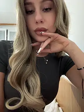 JudithCarly online show from April 2026 09:20:02 PM