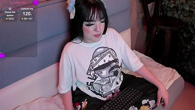 Snapshot of bubble__angel__ chatting on November 2025 11:31:02 AM bubble angel online show from November 2025 11:31:02 AM