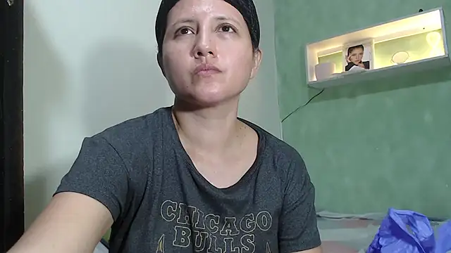 Renata Rivas online show from July 2026 04:06:02 AM