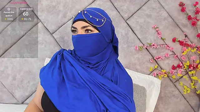  naylaa  online show from April 2026 03:28:02 AM