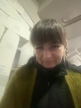 Butterfly8385 online show from November 2025 12:27:02 PM