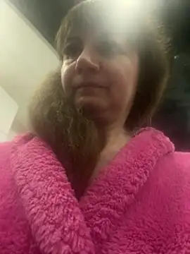 Butterfly8385 online show from February 2026 10:20:02 PM