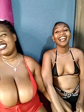 SweetBedroomEyez online show from April 2026 12:32:02 PM