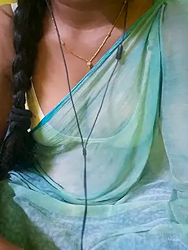 Snapshot of tamil_kanaka chatting on June 2026 05:02:02 PM tamil kanaka online show from June 2026 05:02:02 PM