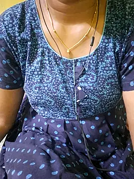 Snapshot of tamil_kanaka chatting on July 2026 04:10:02 AM tamil kanaka online show from July 2026 04:10:02 AM