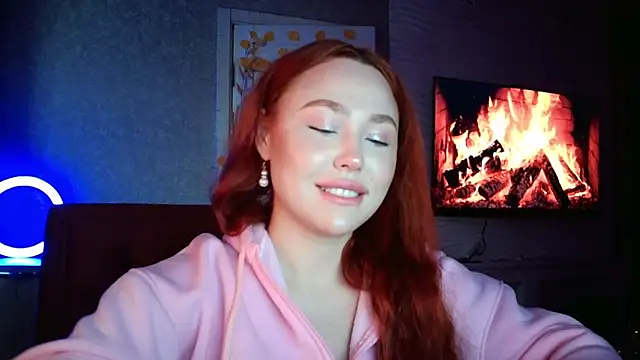 LolaMint  online show from November 2025 11:55:02 AM